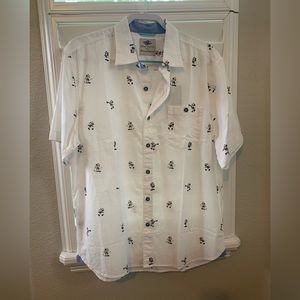 Tommy Bahama x Disney Cruise Line Collaboration - Performance Button Up